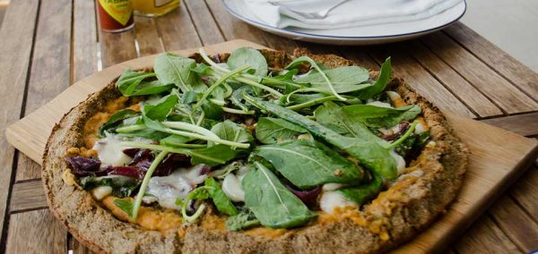Pizza com massa de couve flor | EAMR