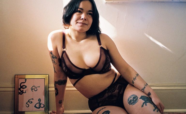 Lonely Girls Project Lingerie