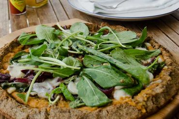 Pizza com massa de couve flor | EAMR